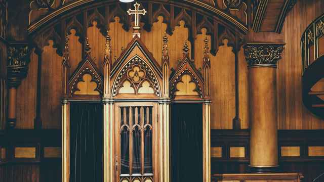 Beichtstuhl