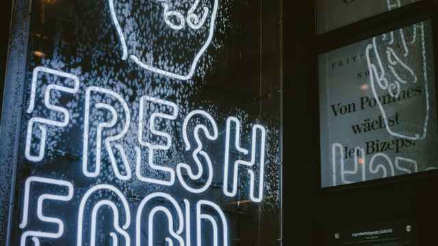 Fast Food Restaurant