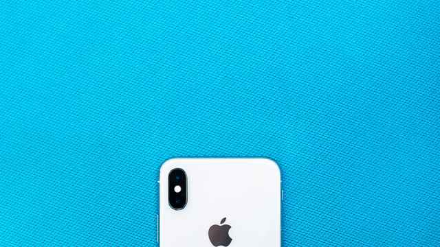 iPhone X
